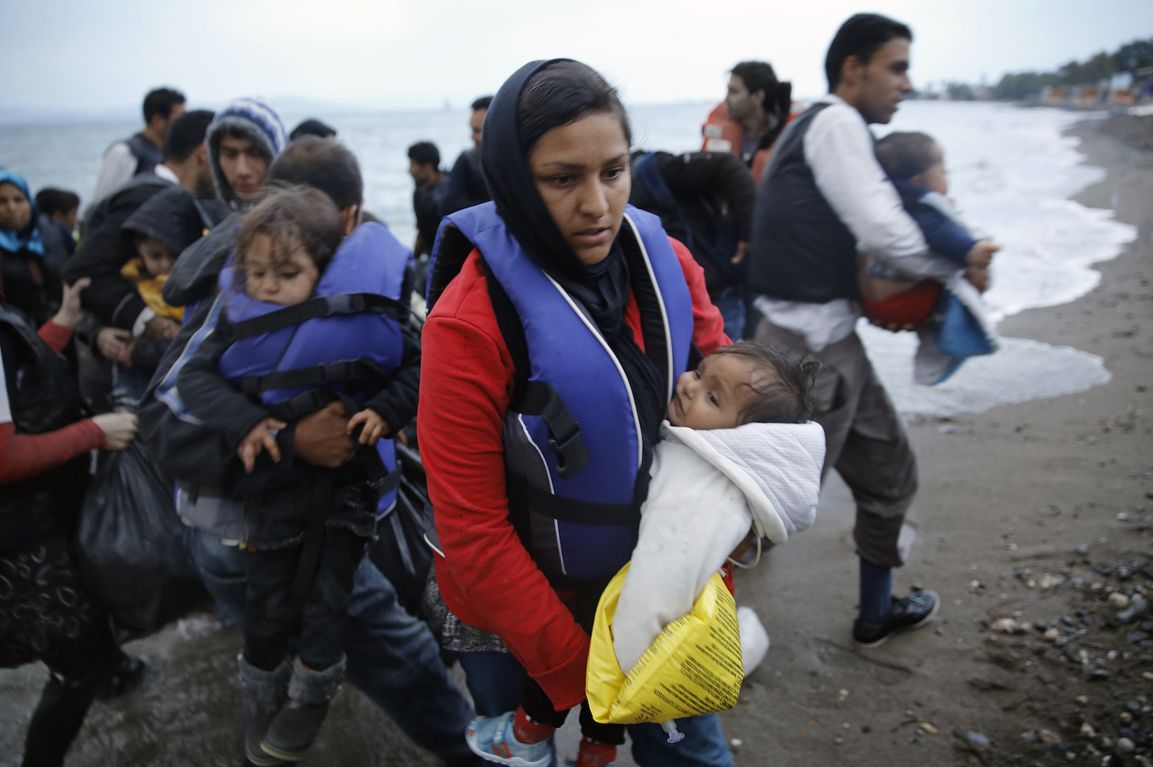 Наибольшее количество иммигрантов. Дети эмигранты. Мигранты в Европе. Итальянские мигранты.